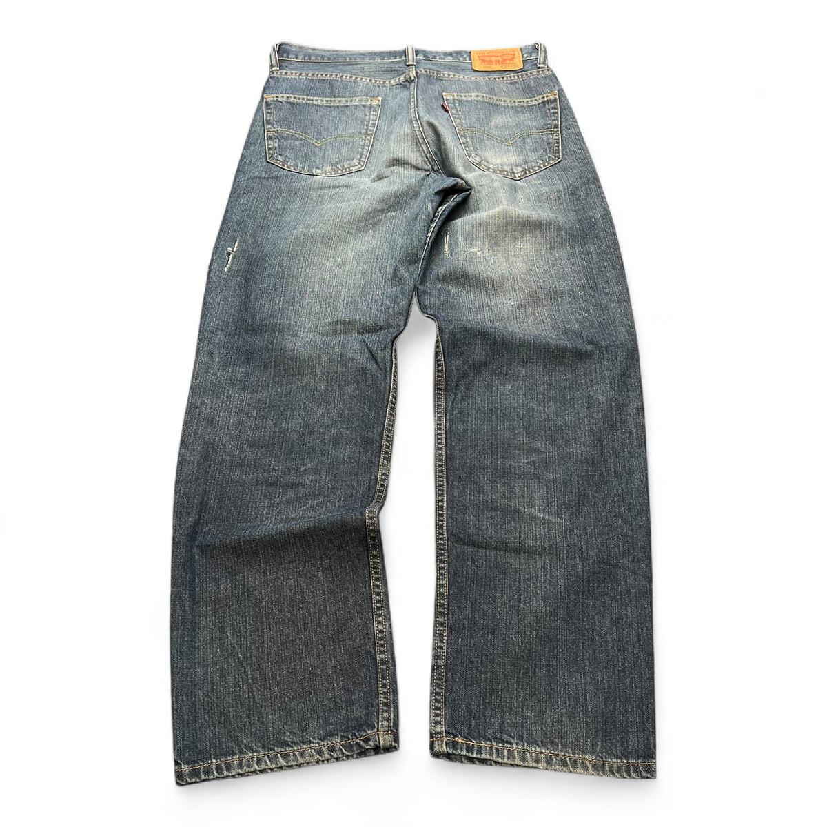 Levi’s Relaxed 550 (L | W34)