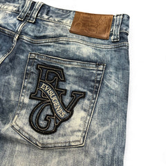 TWC Vintage Evisu KC Straight Jeans in verwaschenem Blau mit großem gesticktem Logo auf der Gesäßtasche