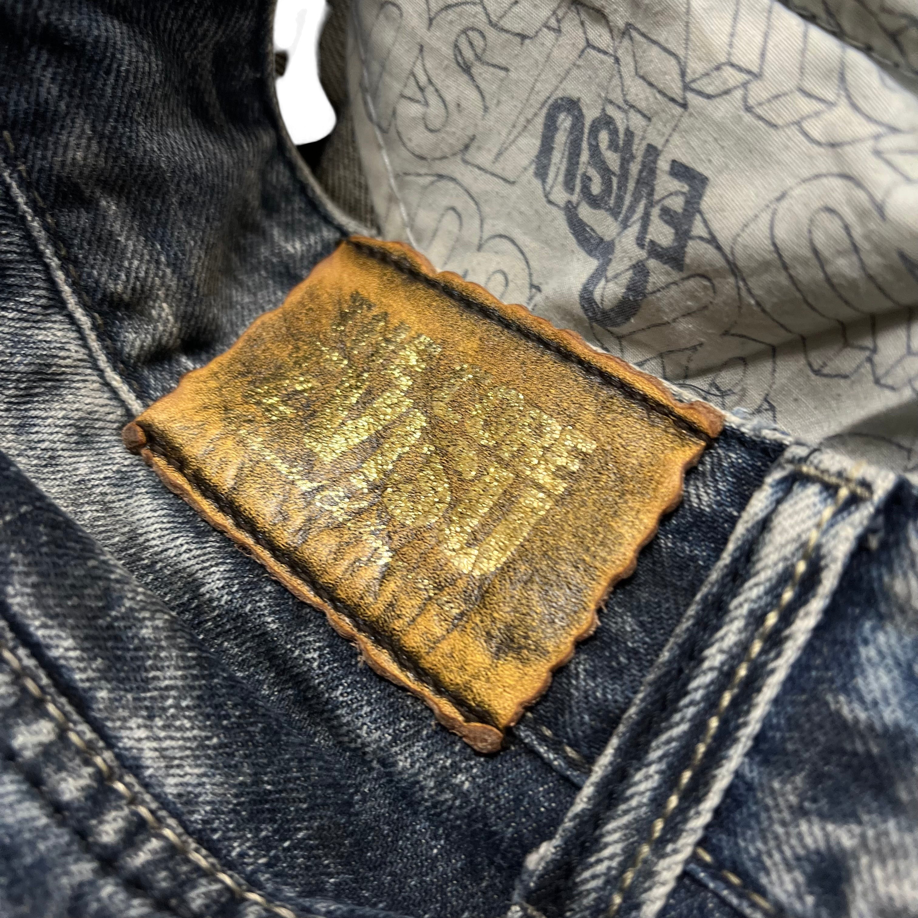 TWC Vintage Evisu KC Straight Jeans mit Leder-Label und bedrucktem Innenfutter in verwaschenem Blau