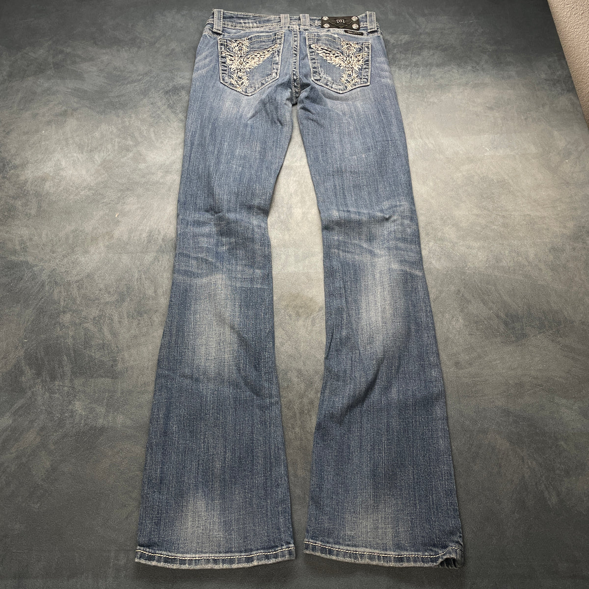 Damen Miss Me - W27