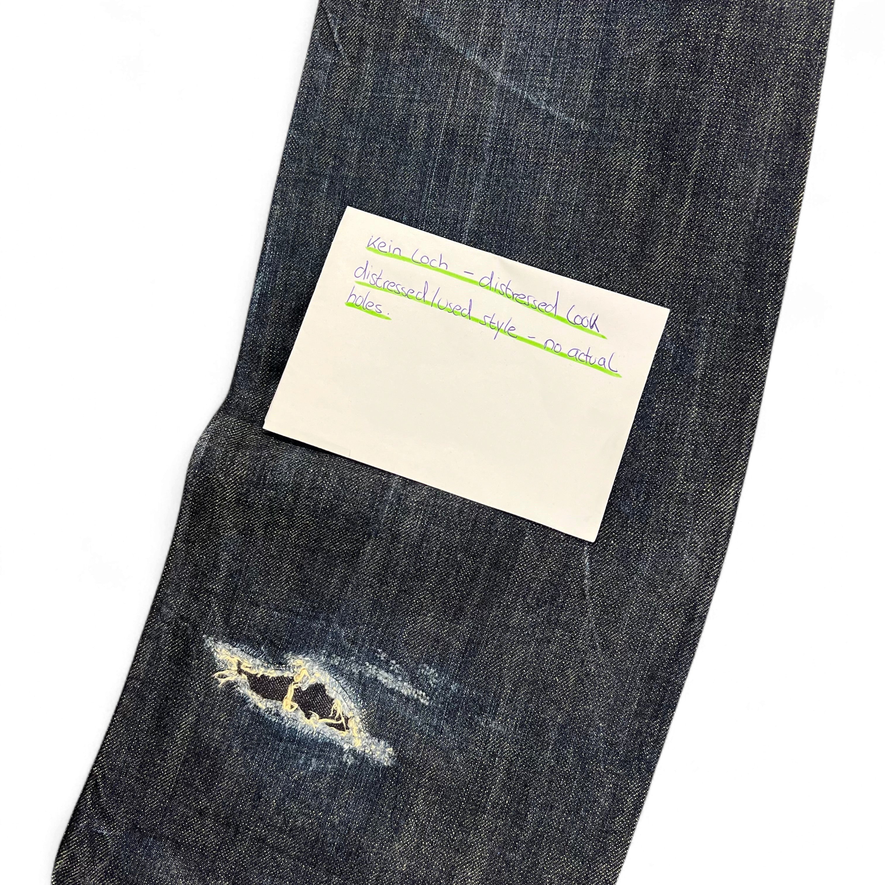 TWC Vintage Edwin Jeans aus japanischem Selvedge-Denim in Dunkelblau mit Distressed-Optik ohne echte Löcher