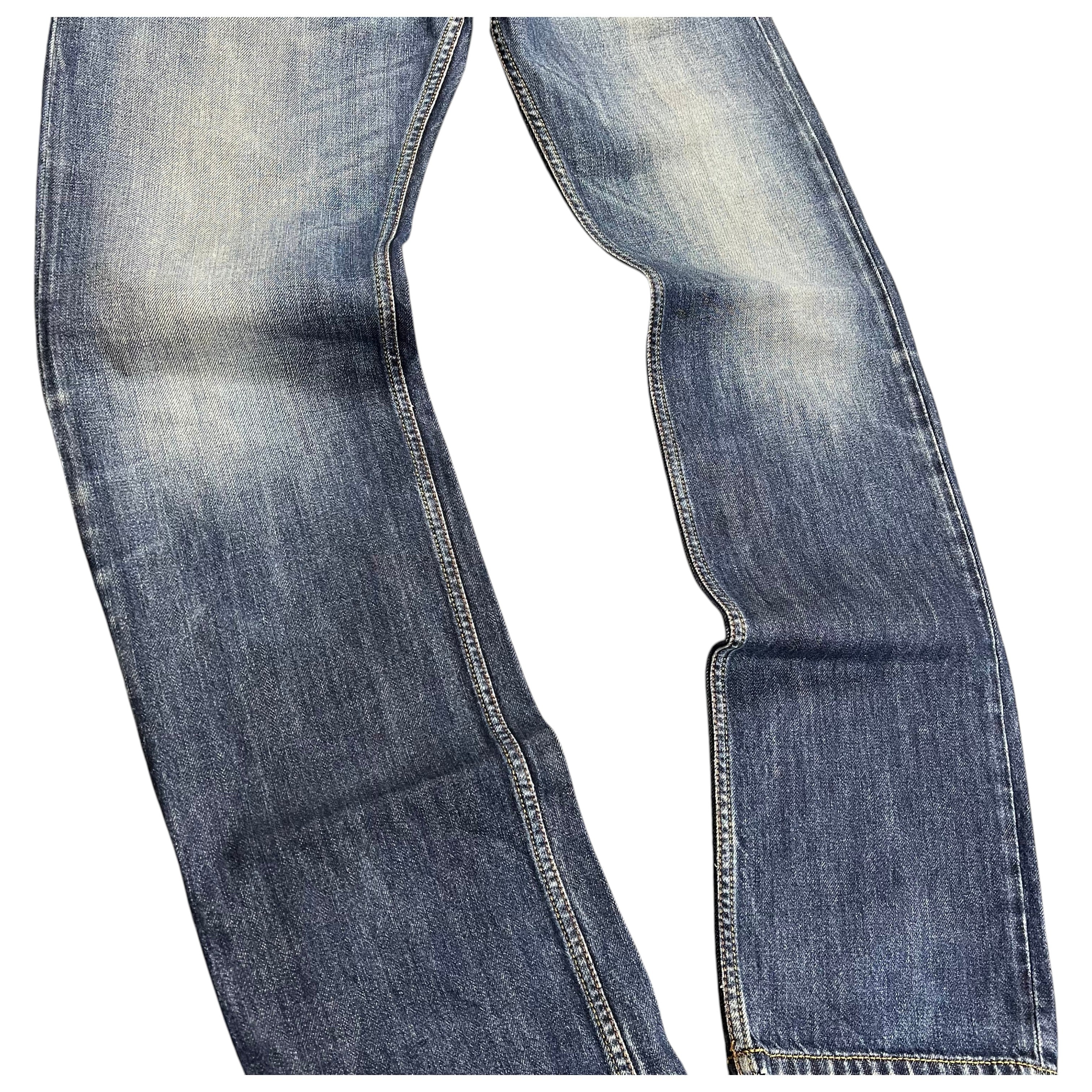 TWC Vintage Diesel Safado Straight Jeans in verwaschenem Blau mit geradem Schnitt und markanten Nähten