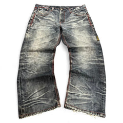 TWC Vintage Evisu Straight Jeans in verwaschenem Blau mit markanten roten Kontrastnähten und Vintage-Waschung