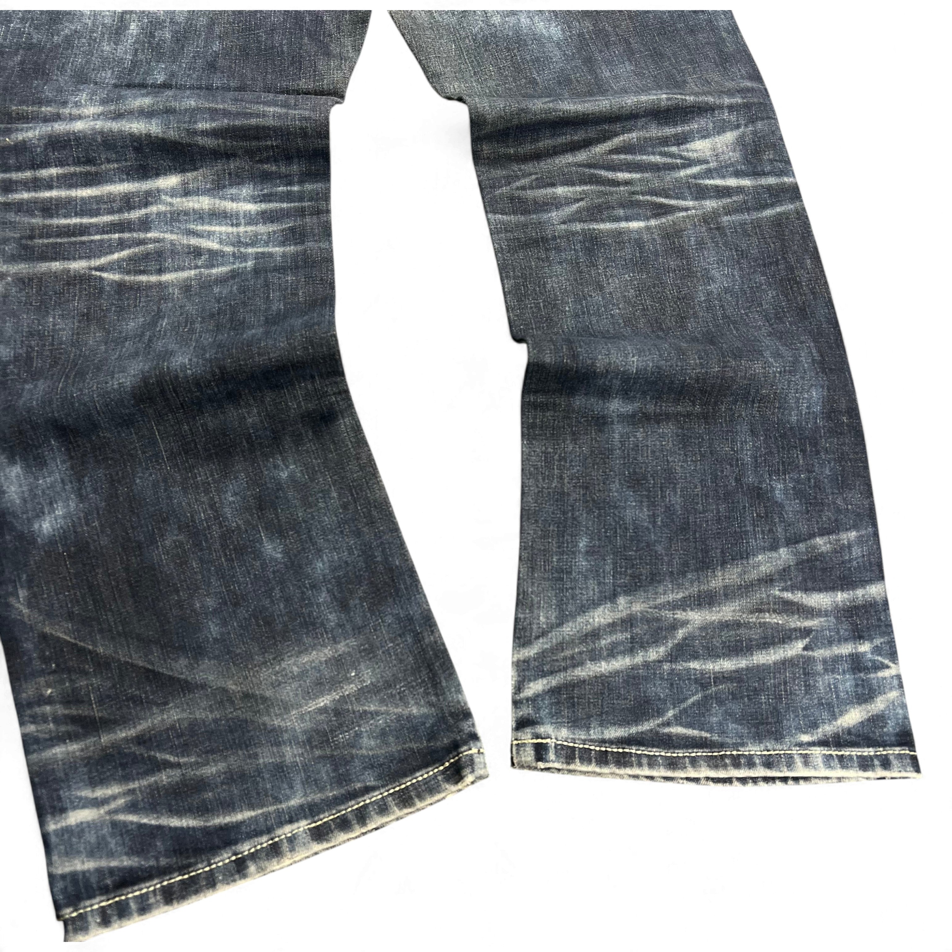 TWC Vintage Evisu KC Baggy Jeans in dunkelblauem Denim mit markanter Waschung und weitem Bein