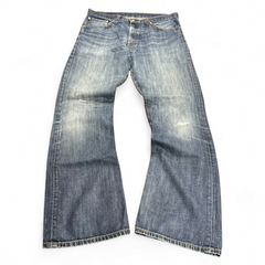 TWC Vintage Levi’s 507 Bootcut Jeans in verwaschenem Blau mit Vintage-Waschung und ausgestelltem Bein