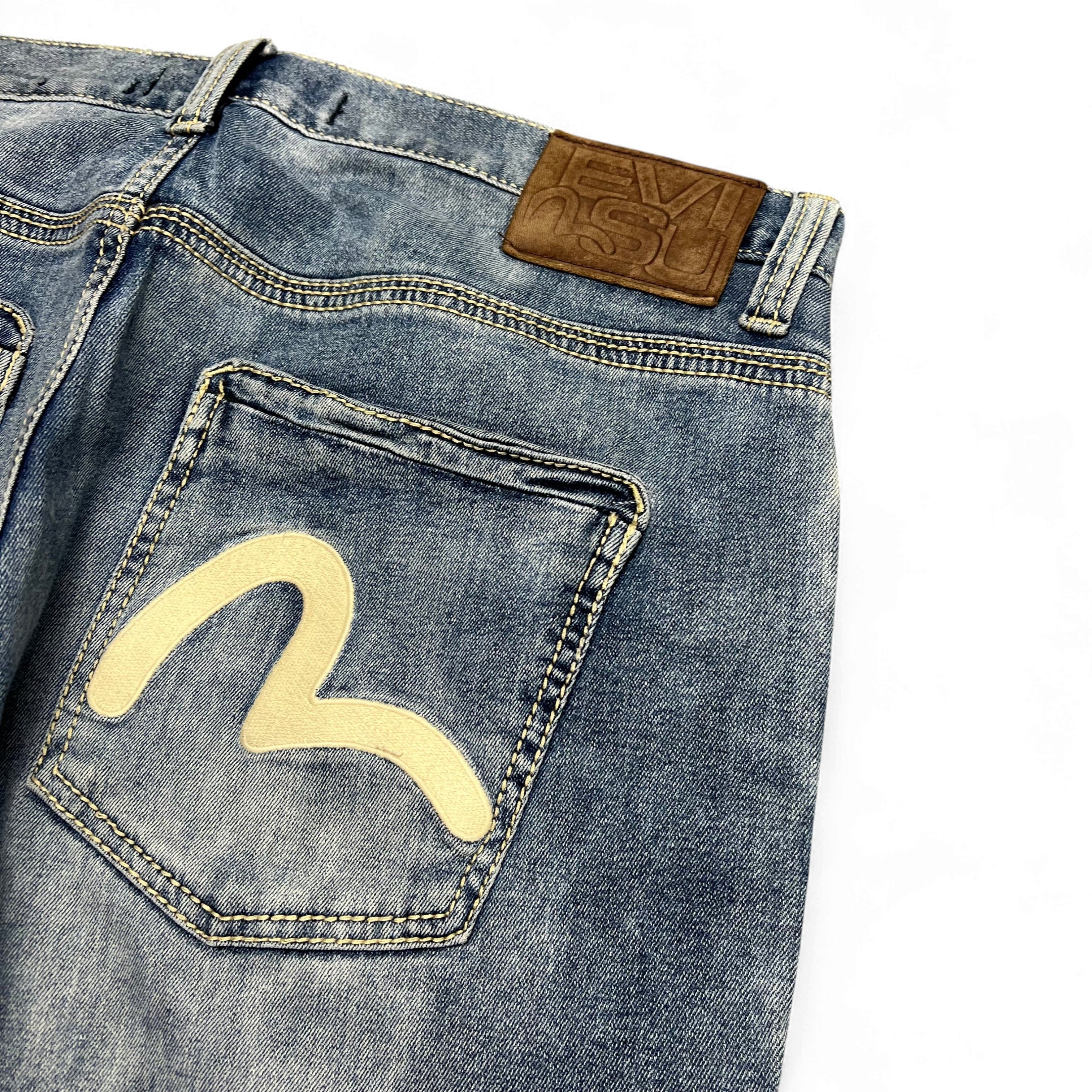 TWC Vintage Evisu KC Straight Jeans in blauem Denim mit ikonischem beigem Seagull-Logo auf der Gesäßtasche