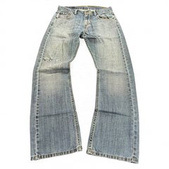 TWC Vintage Levi’s 527 Bootcut Jeans in verwaschenem Blau mit Distressed-Details und klassischem Five-Pocket-Design