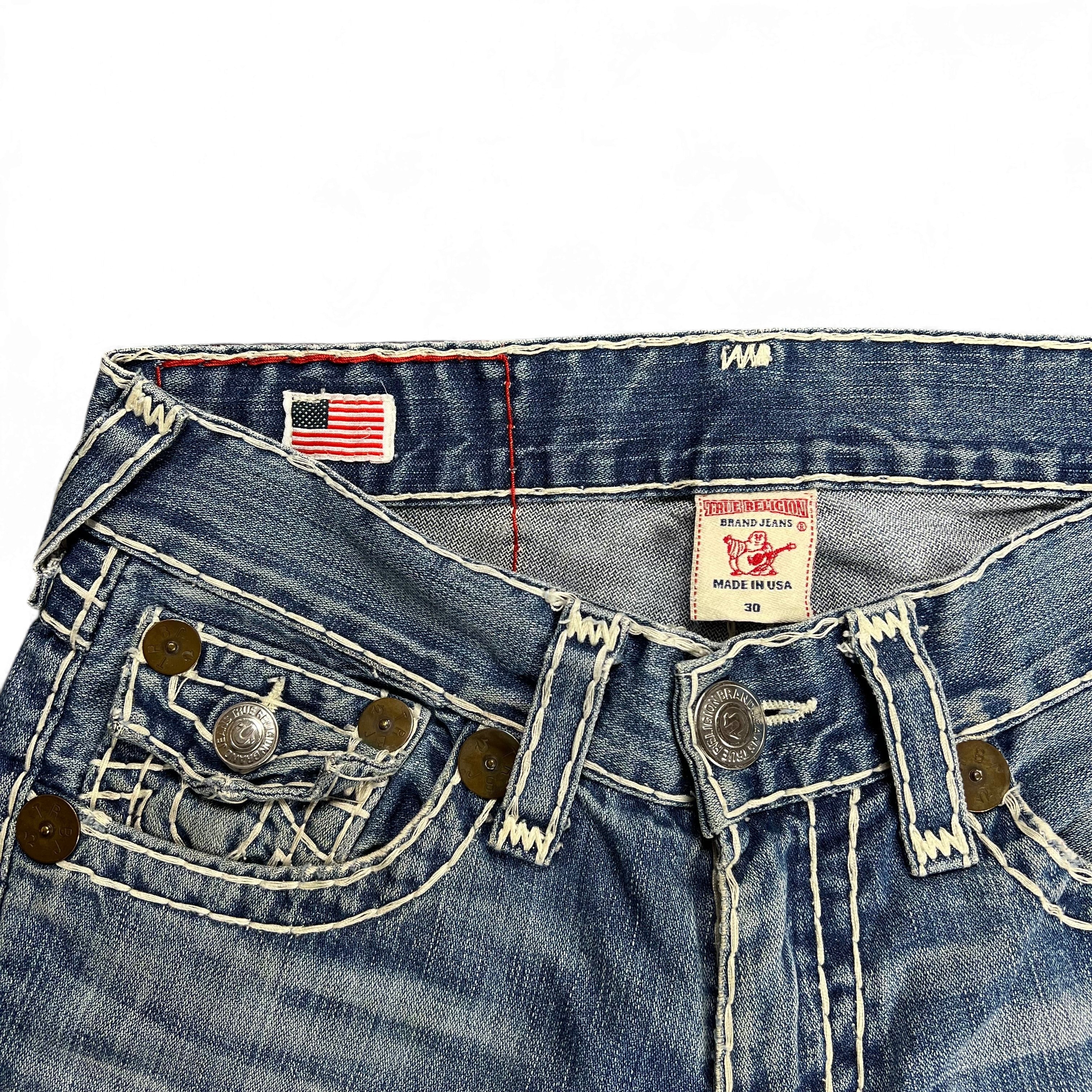 TWC Vintage True Religion Joey Super T Bootcut Jeans in blauem Denim mit markanten hellen Kontrastnähten
