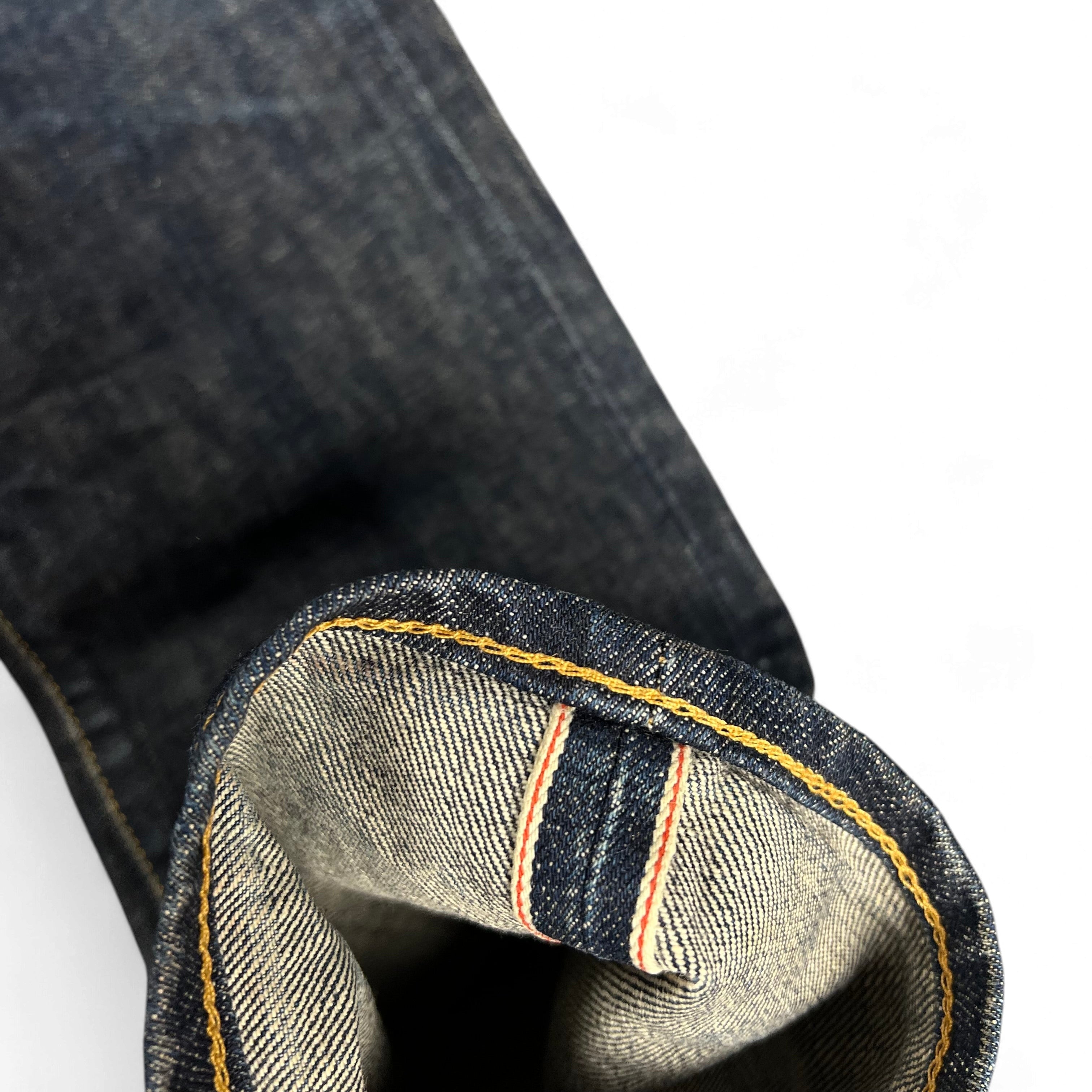 TWC Vintage japanische Edwin Selvedge Jeans in Dunkelblau mit charakteristischer roter Webkante am Beinabschluss