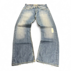 TWC Vintage Levi’s 512 Bootcut Jeans in verwaschenem Blau mit Distressed-Details und ausgefransten Säumen