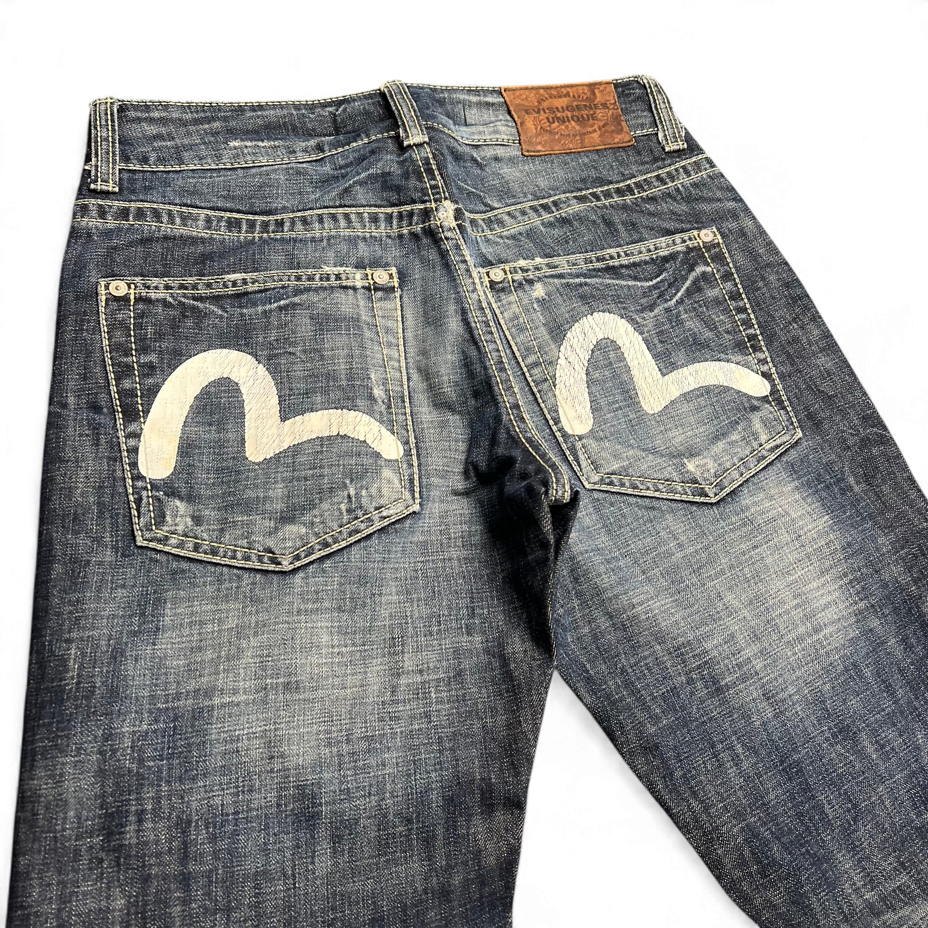 TWC Vintage Evisu KC Straight Jeans in blauem Denim mit charakteristischem weißem Seagull-Print auf den Gesäßtaschen