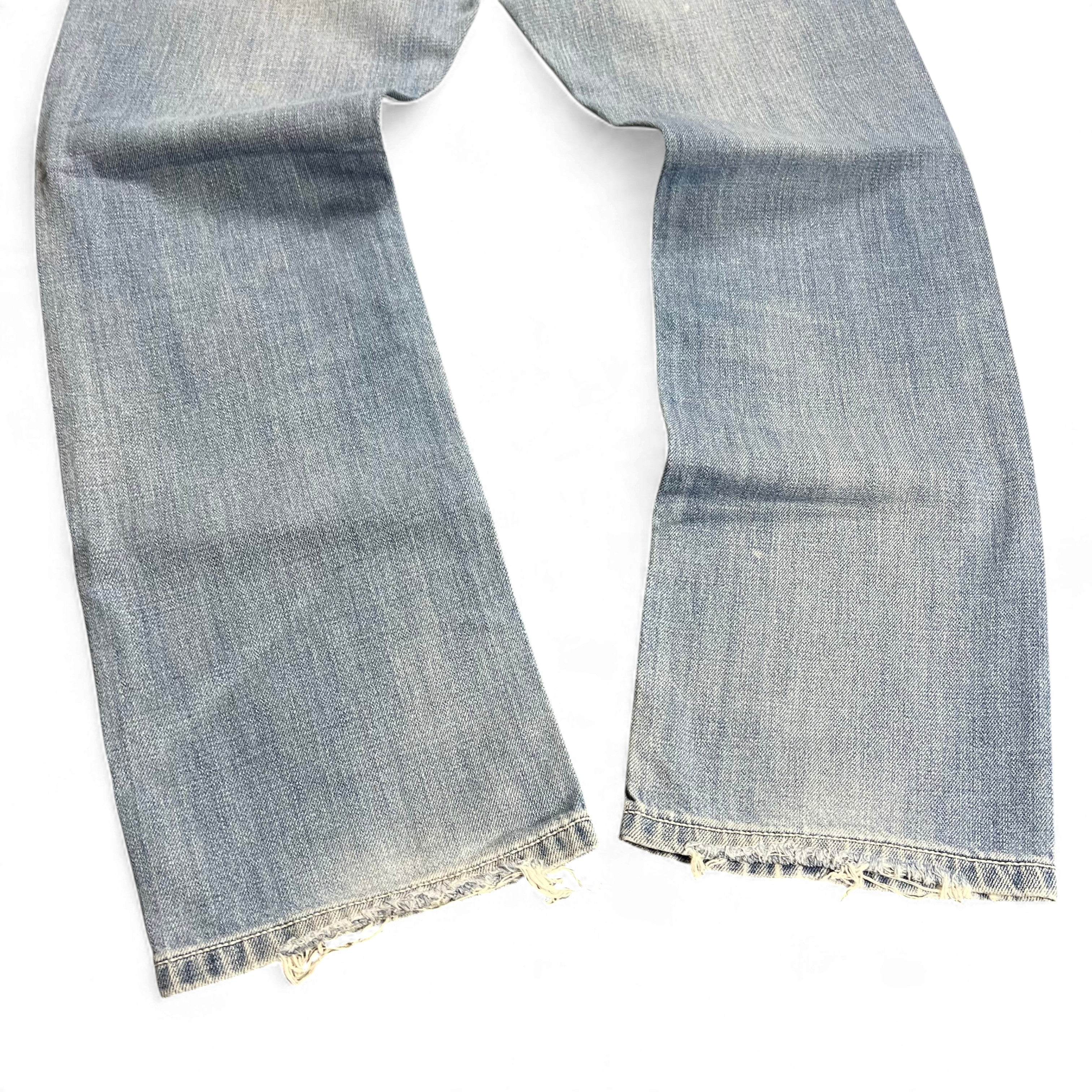 TWC Vintage Evisu KC Straight Jeans in hellblauem Denim mit ausgefransten Beinabschlüssen