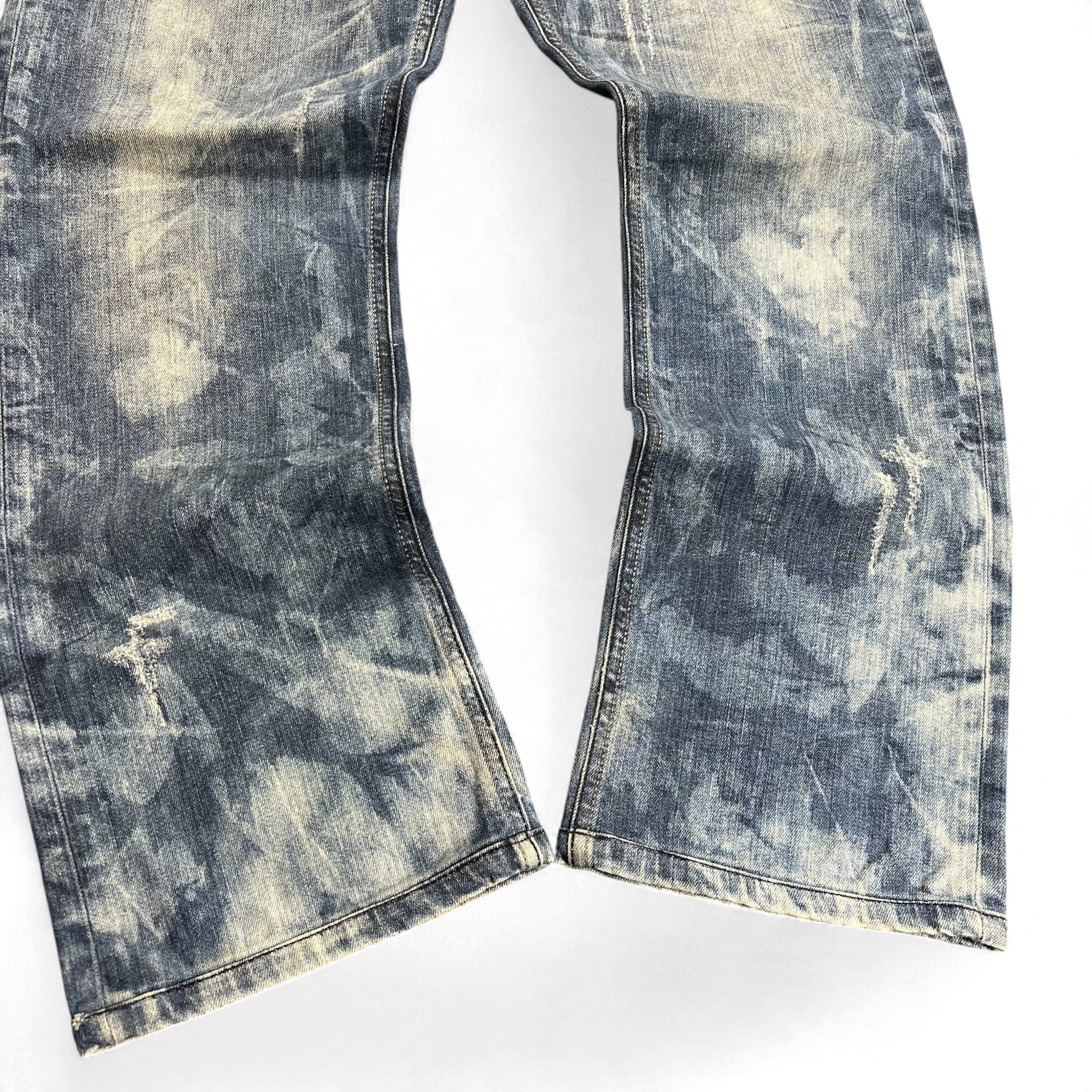 TWC Vintage Evisu KC Straight Jeans in verwaschenem Blau mit Distressed-Details und geradem Bein