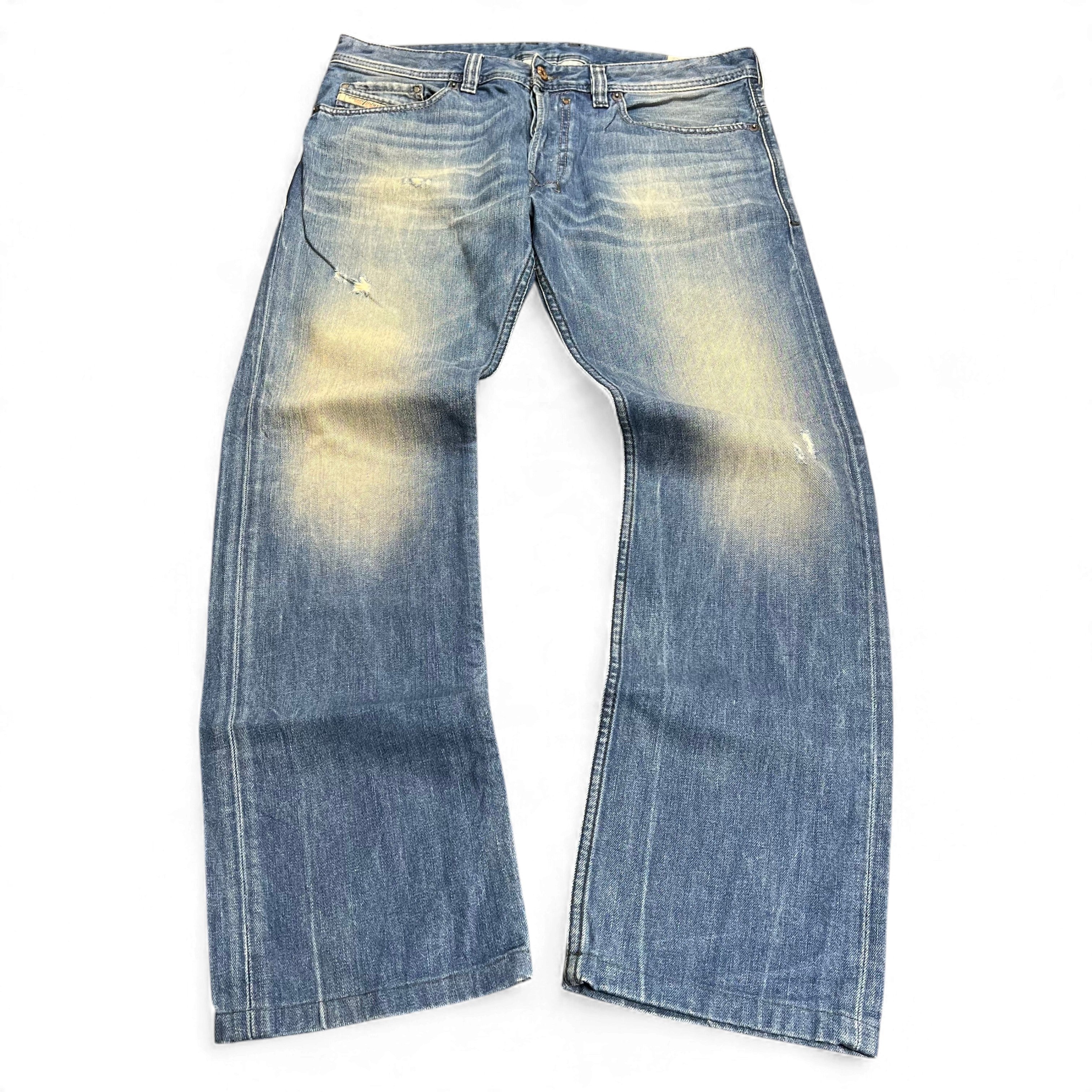 TWC Vintage Diesel Safado Straight Jeans in blauem Denim mit Used-Look und leichten Abnutzungsspuren