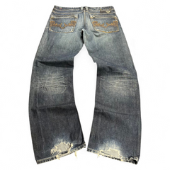 TWC Vintage Diesel Yarik Straight Jeans in verwaschenem Blau mit aufwendiger Stickerei an den Gesäßtaschen