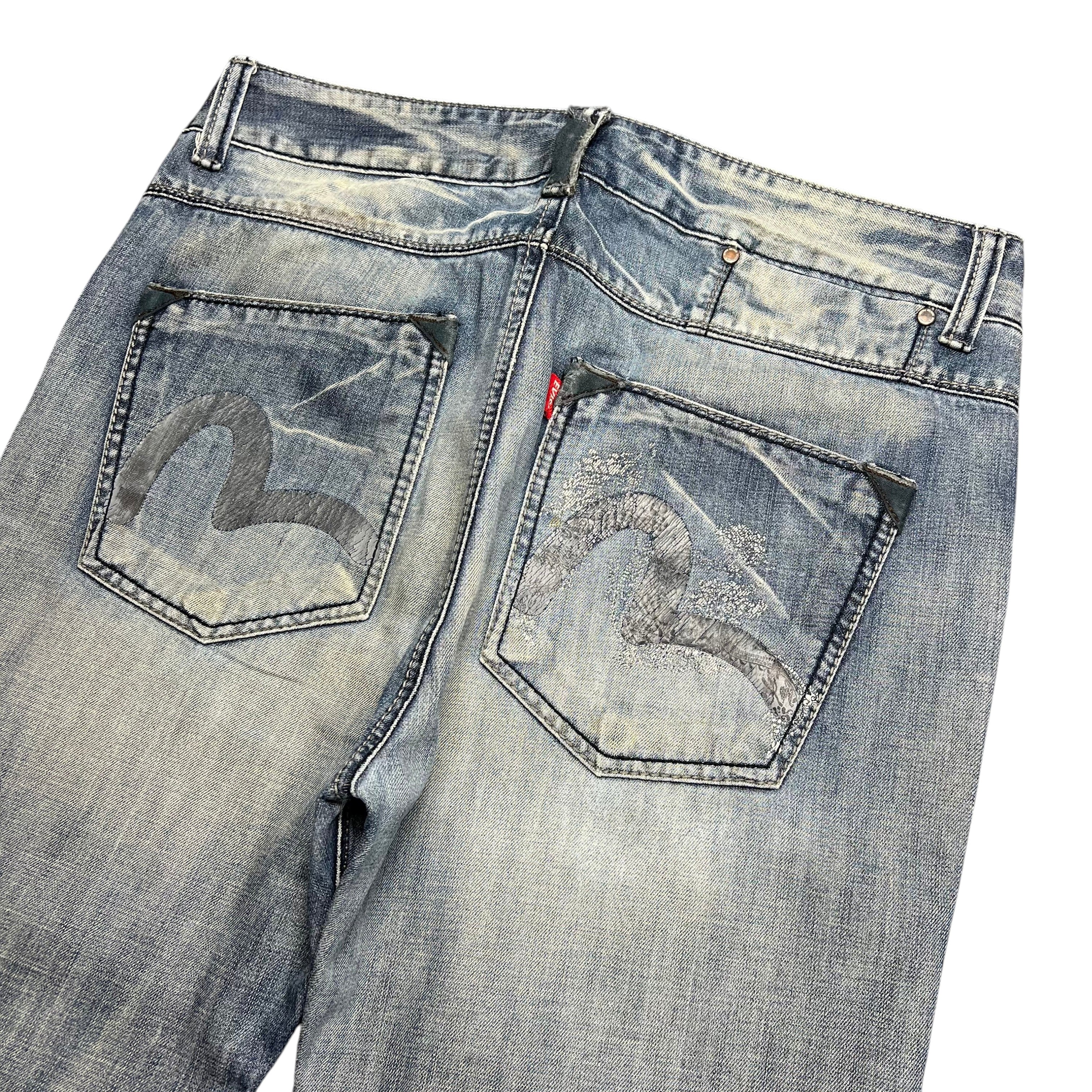 TWC Vintage Evisu Straight Jeans in verwaschenem Blau mit ikonischem Möwen-Stickmuster auf den Gesäßtaschen