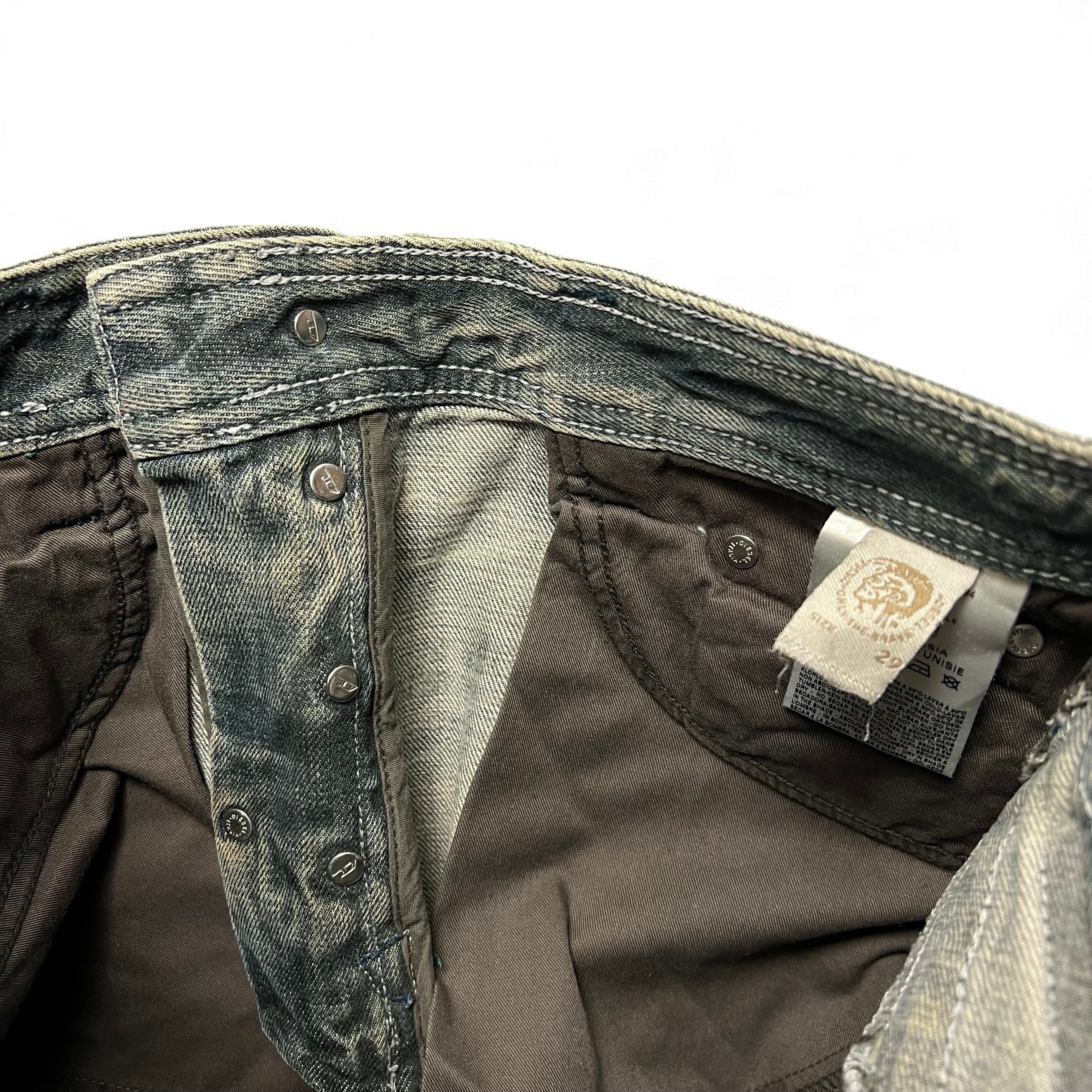TWC Vintage Diesel Timmen Slim Jeans in verwaschenem Grün mit Knopfleiste und Marken-Innenetikett