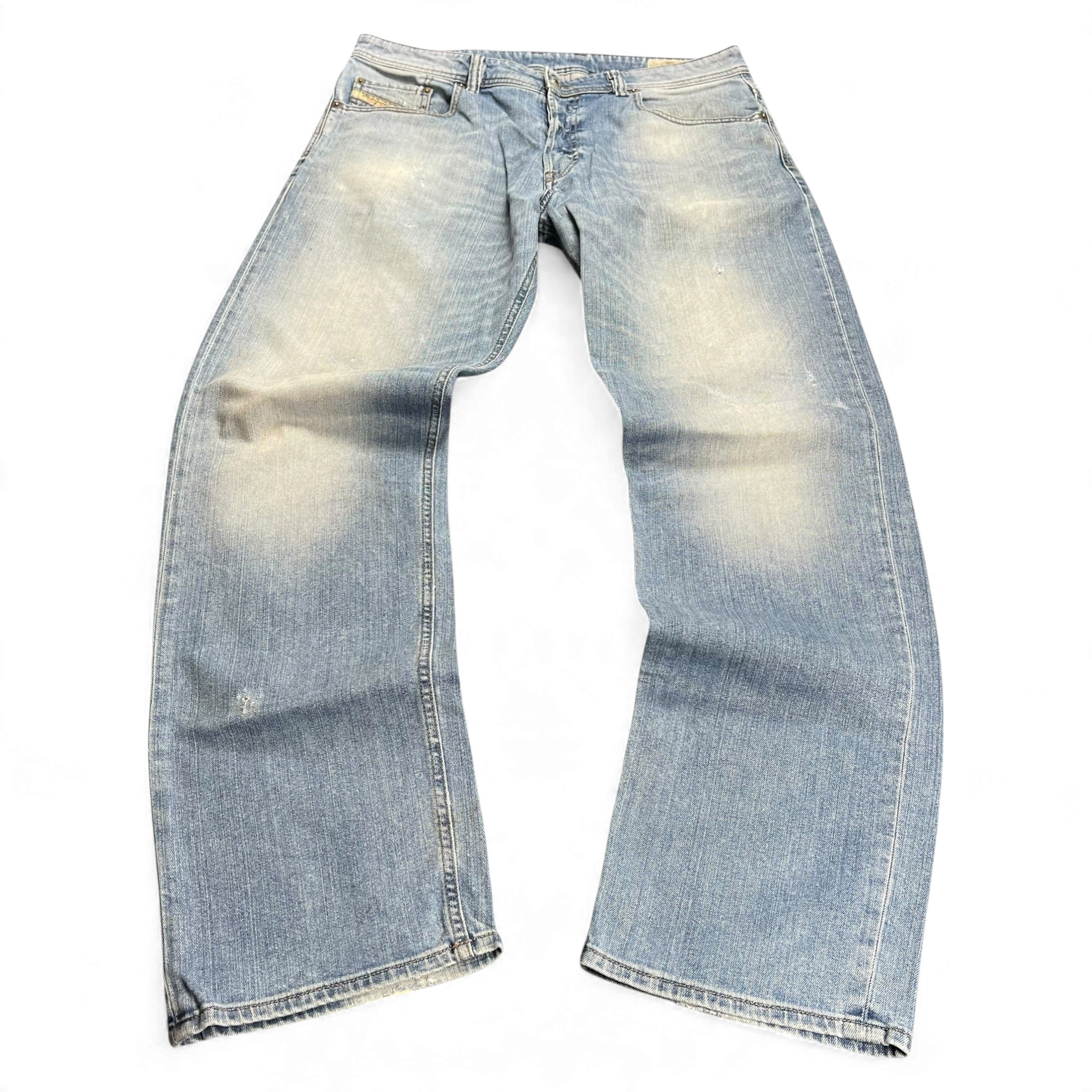 TWC Vintage Diesel Larkee Straight Jeans in hellblauem Denim mit Vintage-Waschung und geradem Bein
