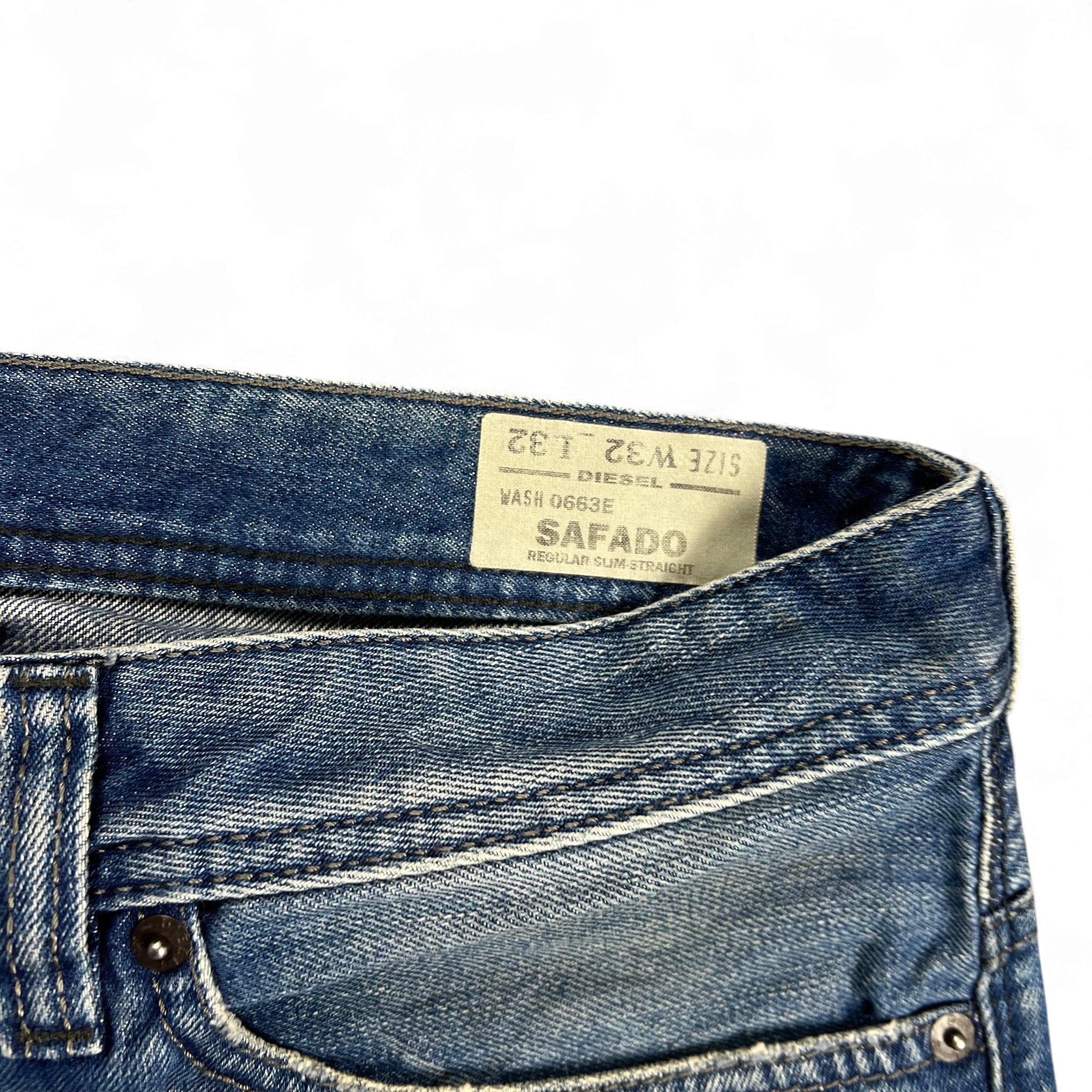 TWC Vintage Diesel Safado Jeans mit blauem Denim-Stoff und Innenetikett mit Modellbezeichnung