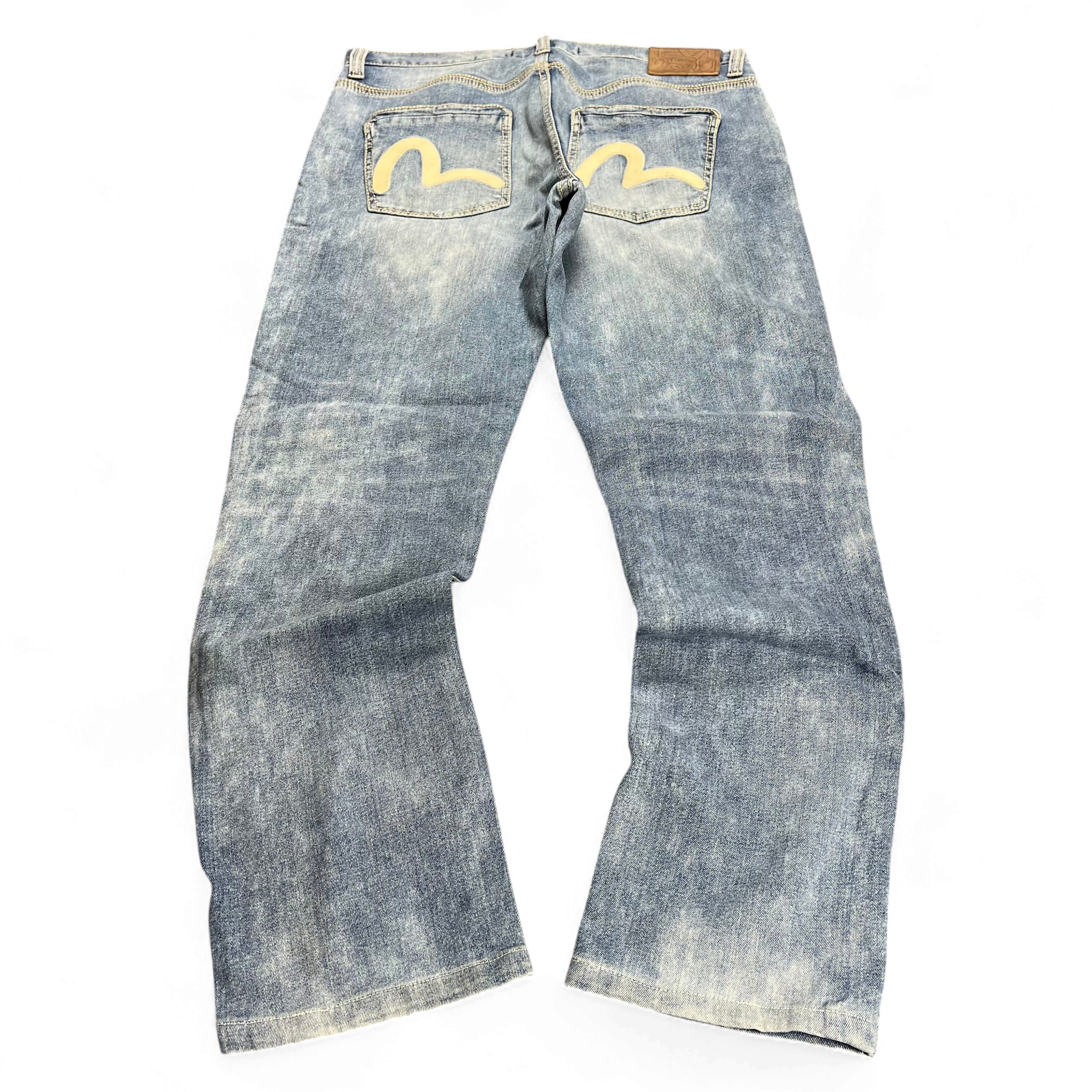TWC Vintage Evisu KC Straight Jeans in verwaschenem Blau mit ikonischem gelbem Seagull-Logo auf den Gesäßtaschen