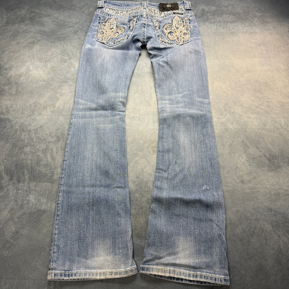 Damen Miss Me - W26