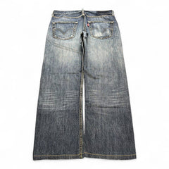 Levi’s Straight (M | W32)