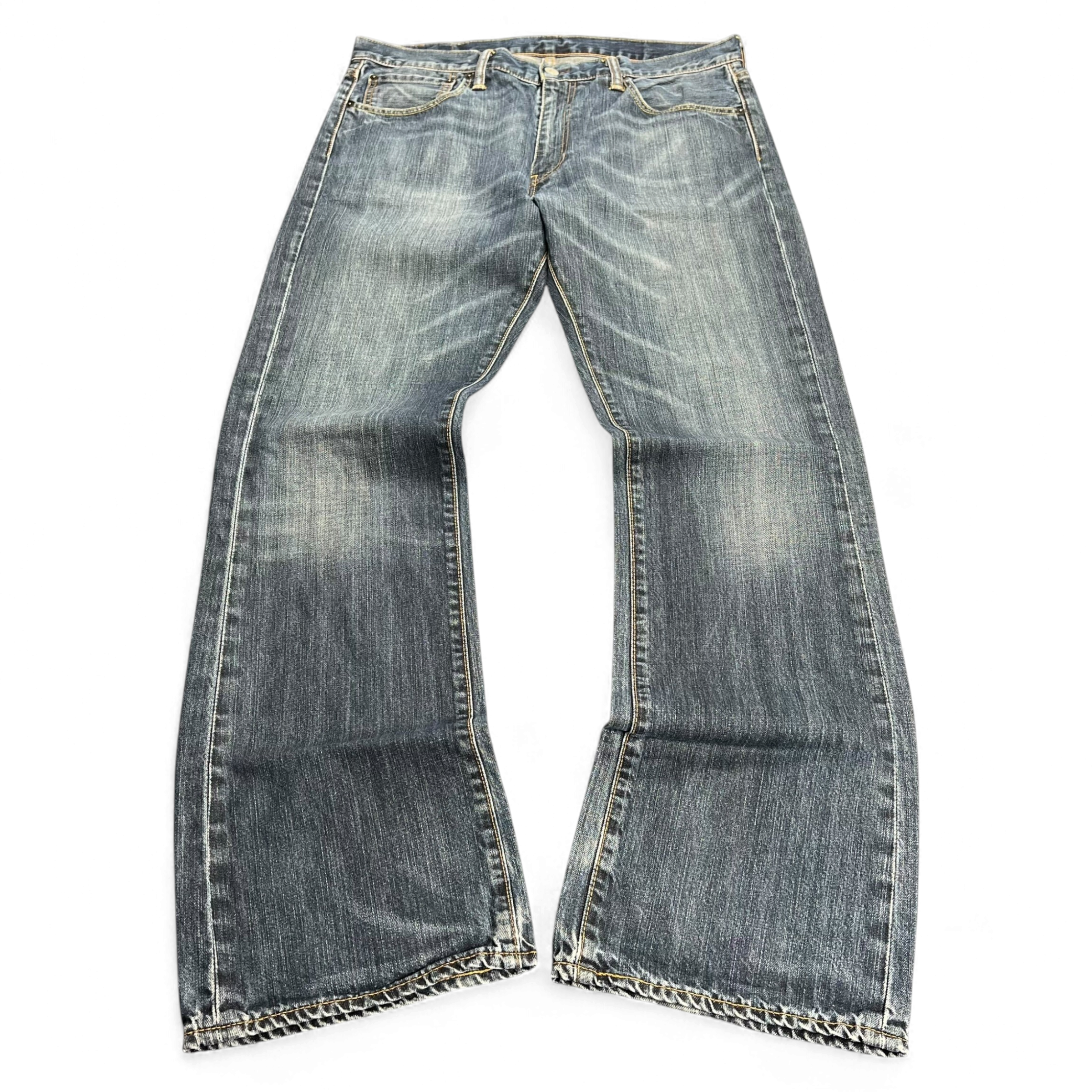 TWC Vintage Levi's 527 Bootcut Jeans in verwaschenem Blau mit klassischem Five-Pocket-Design
