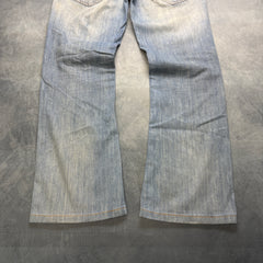 True Religion - W33
