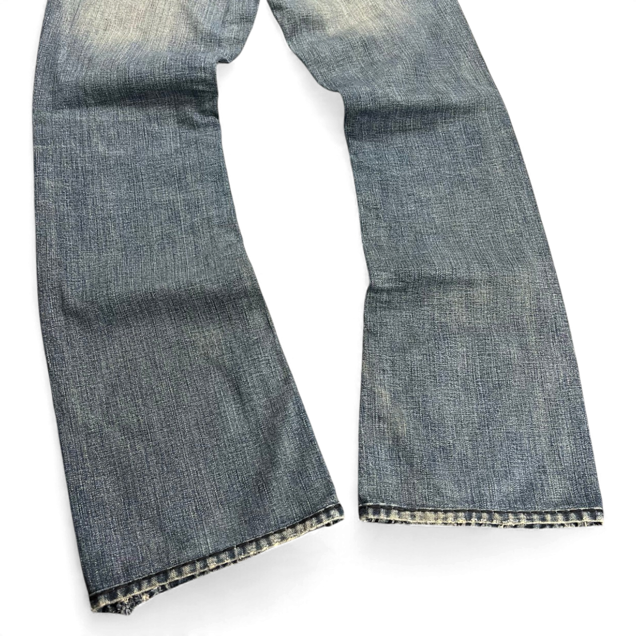 TWC Vintage True Religion Billy Super T Bootcut Jeans in verwaschenem Blau mit ausgefransten Beinabschlüssen