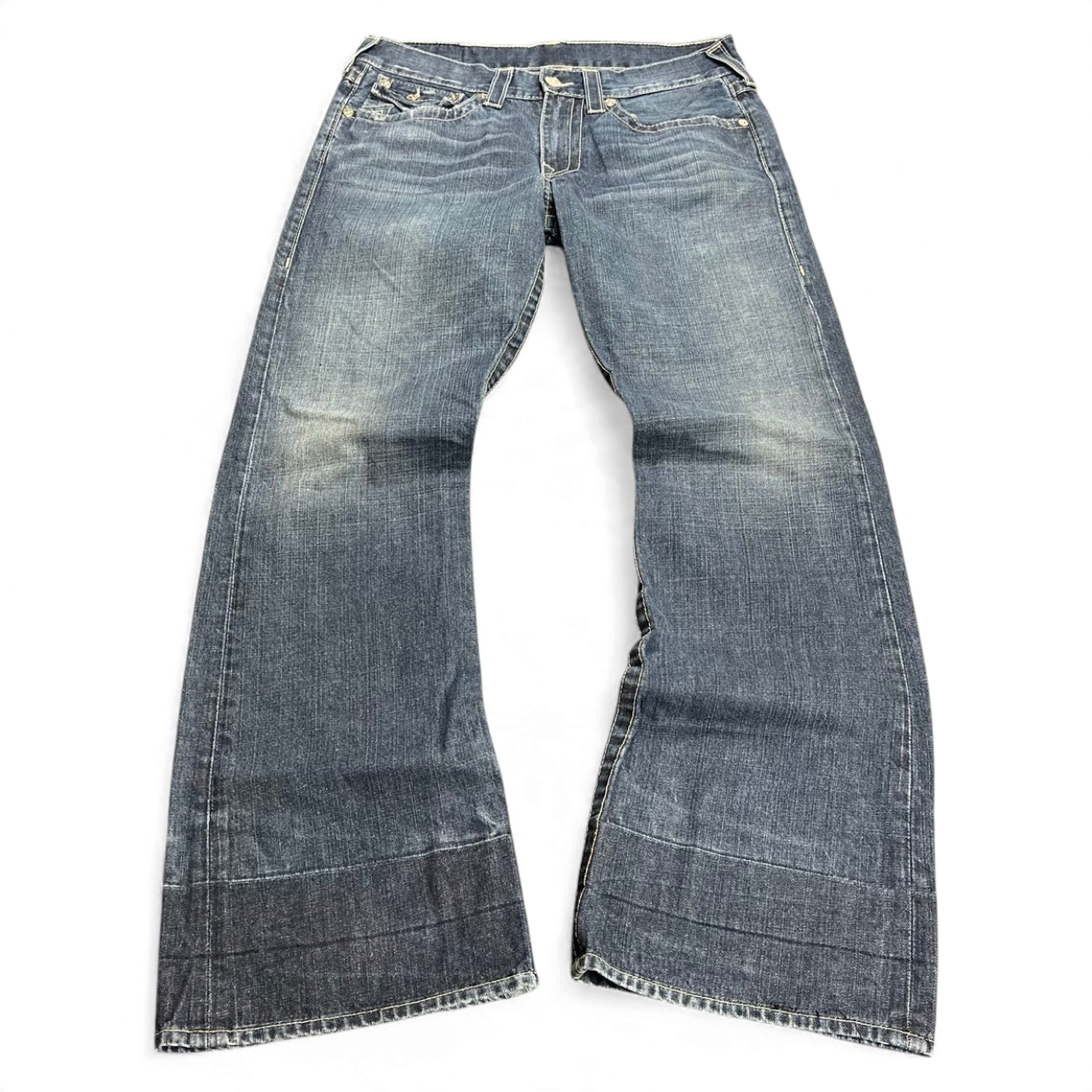 TWC Vintage True Religion Bootcut Jeans in verwaschenem Blau mit markanten Nähten und weitem Bein