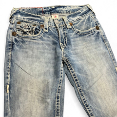 TWC Vintage True Religion Joey Super T Bootcut Jeans in verwaschenem Blau mit markanten Kontrastnähten