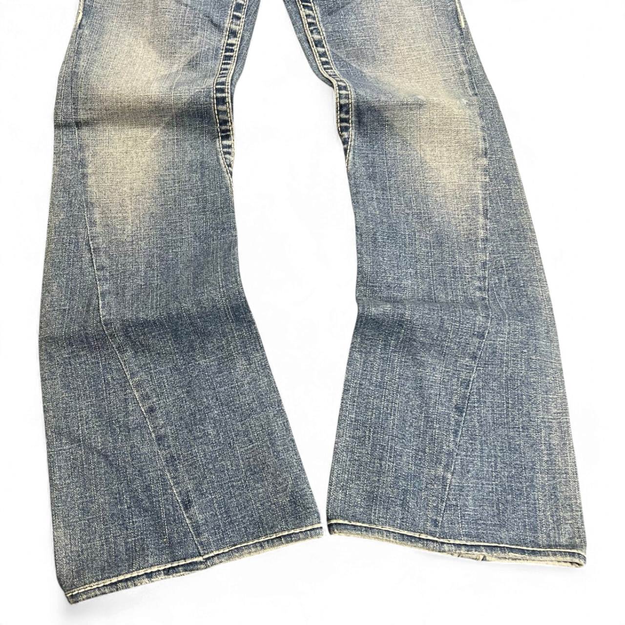 TWC Vintage Damen True Religion Disco Joey Big T Bootcut Jeans in verwaschenem Blau mit markanten Nähten