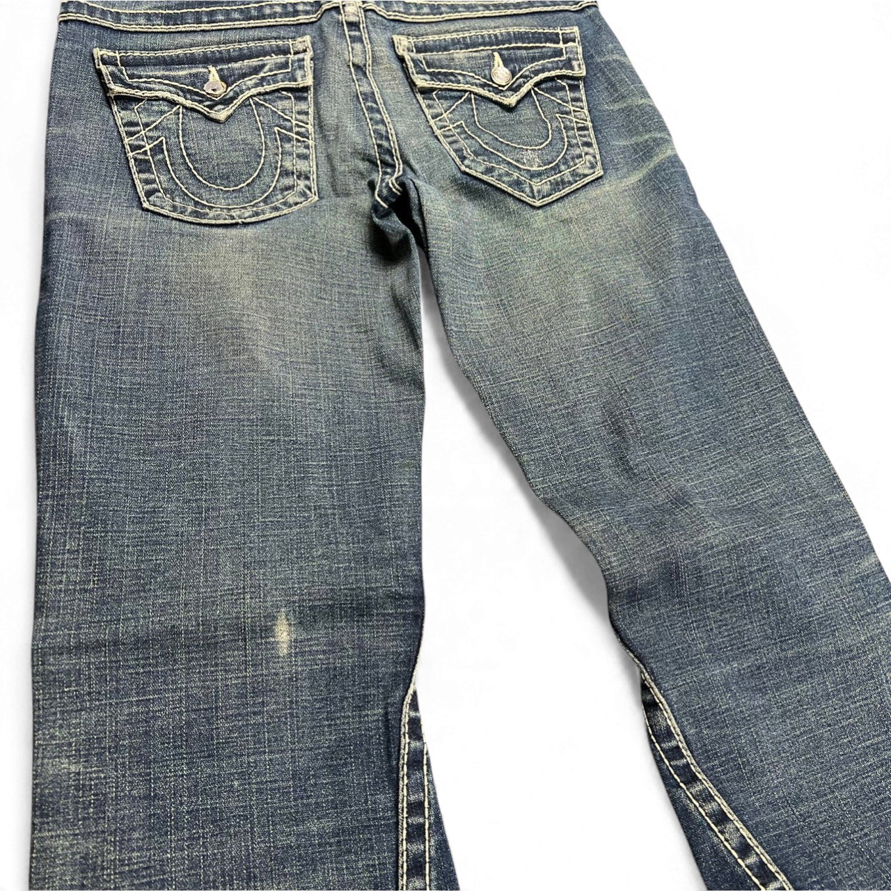 TWC Vintage Damen True Religion Disco Joey Big T Bootcut Jeans in verwaschenem Blau mit markanten Kontrastnähten