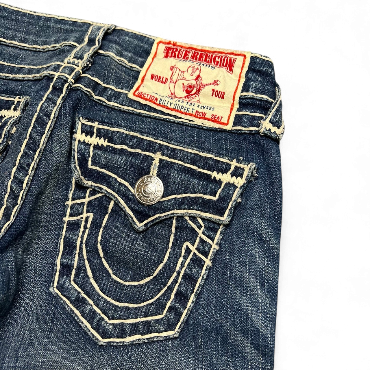 TWC Vintage Damen True Religion Billy Super T Jeans in Blau mit markanten hellen Kontrastnähten und Logo-Patch