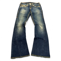 TWC Vintage True Religion Rainbow Joey Bootcut Jeans in blauem Denim mit markanten Kontrastnähten und Used-Look
