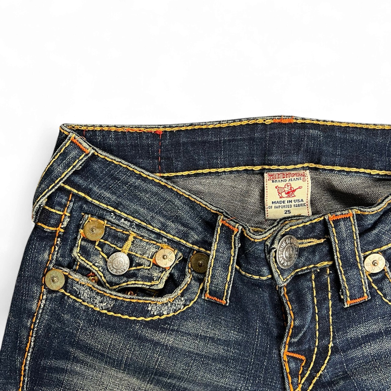 TWC Vintage True Religion Damen Joey Bootcut Jeans in Dunkelblau mit markanten gelben und orangen Kontrastnähten