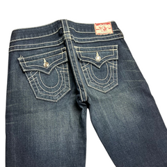 TWC Vintage True Religion Disco Becky Big T Bootcut Jeans in dunkelblauem Denim mit markanten hellen Ziernähten