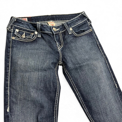 TWC Vintage True Religion Becky Bootcut Jeans in dunkelblauem Denim mit markanten hellen Kontrastnähten