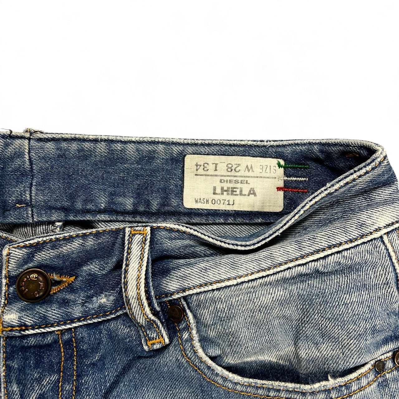 TWC Vintage Diesel Lhela Straight Jeans mit blauem Denim-Stoff und Markenetikett am Bund