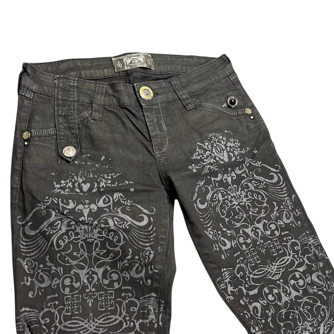TWC Vintage Anastasia Y2K Bootcut Jeans in Schwarz mit aufwendigem floralem Ornament-Print und silbernen Details