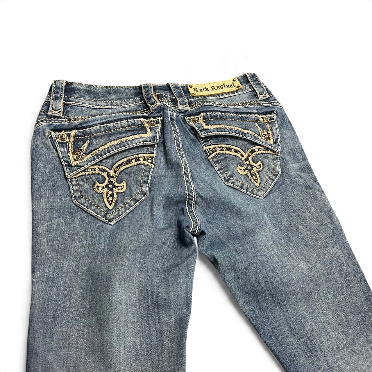 TWC Vintage Rock Revival Damen Bootcut Jeans in Blau mit aufwendigen Stickereien und Strasssteinen an den Gesäßtaschen