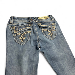 TWC Vintage Rock Revival Damen Bootcut Jeans in Blau mit aufwendigen Stickereien und Strasssteinen an den Gesäßtaschen