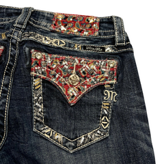 TWC Vintage Miss Me Bootcut Jeans mit Paisley-Stickerei, Pailletten und verzierten Gesäßtaschen in Dunkelblau