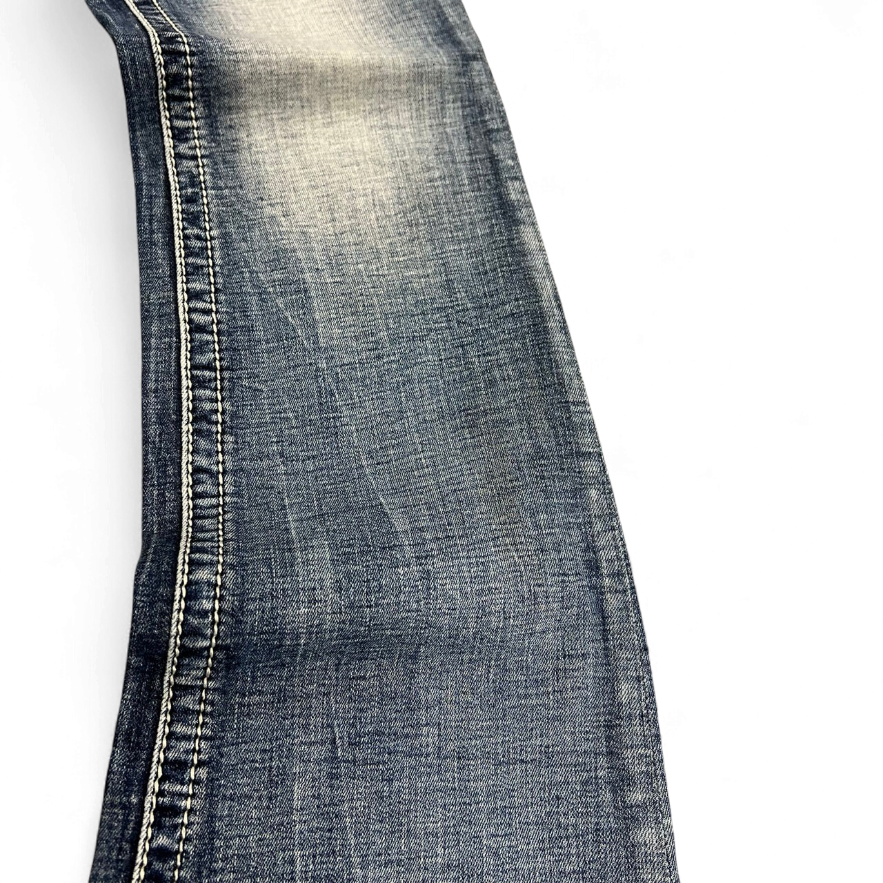 TWC Vintage Damen Miss Me Bootcut Jeans in Blau mit markanten hellen Kontrastnähten und Used-Waschung