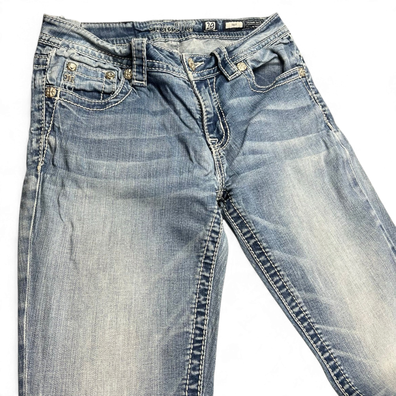 TWC Vintage Damen Miss Me Bootcut Jeans in verwaschenem Blau mit Ziernähten und Strass-Details