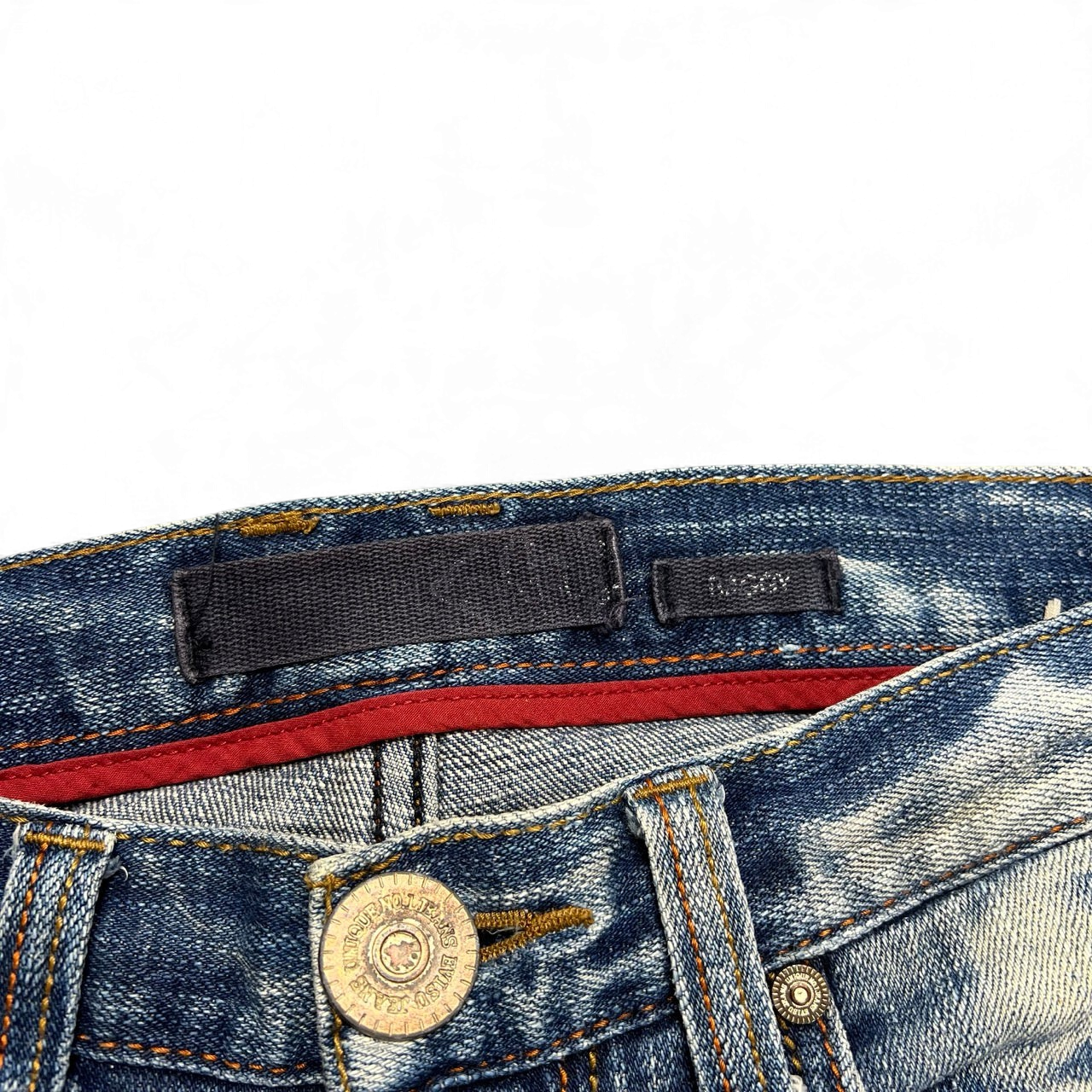 TWC Vintage Evisu Damen Slim Jeans mit verwaschenem Denim-Look, Knopfleiste und rotem Innenfutter-Detail