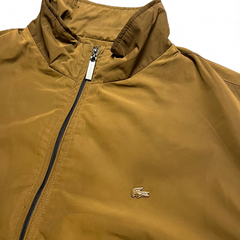 TWC Vintage Lacoste Jacke in Braun mit Stehkragen und Reißverschluss, Vintage-Stil mit Logo-Stickerei