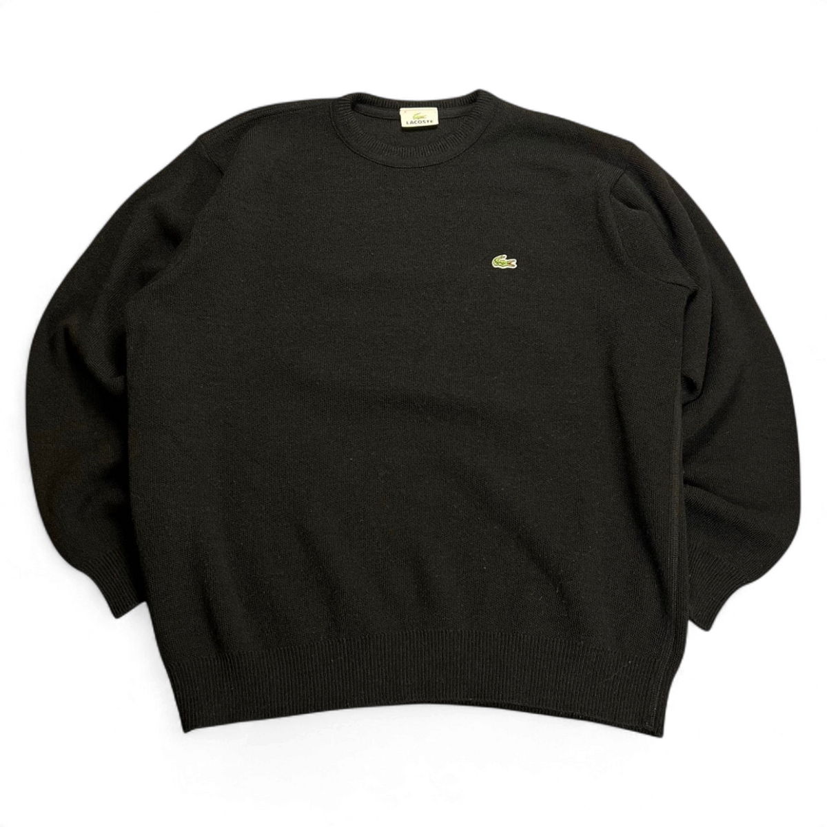 Schwarzer Lacoste Pullover von TWC Vintage mit klassischem Rundhalsausschnitt und gesticktem Krokodil-Logo
