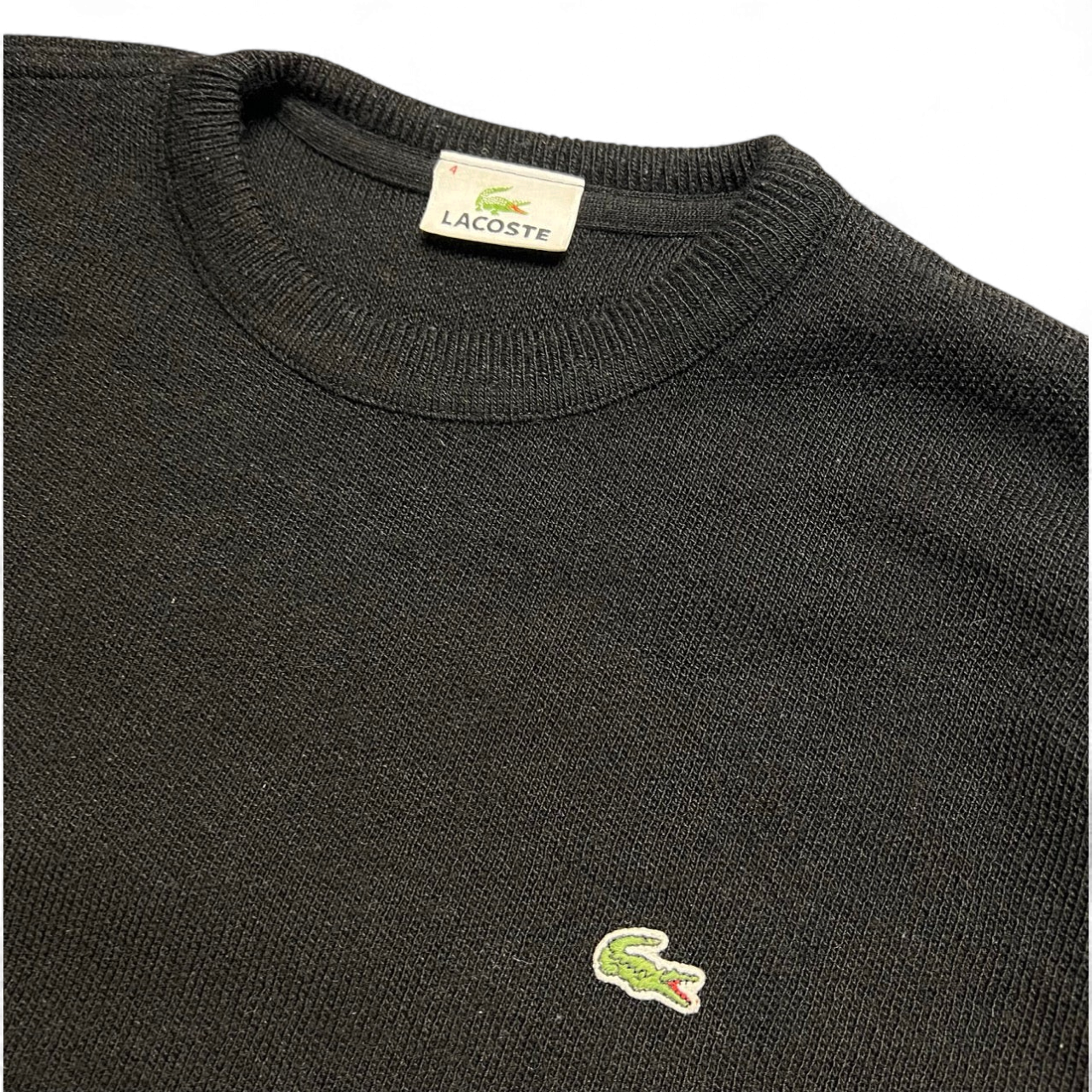TWC Vintage Lacoste Pullover in Schwarz mit klassischem Rundhalsausschnitt und gesticktem Krokodil-Logo